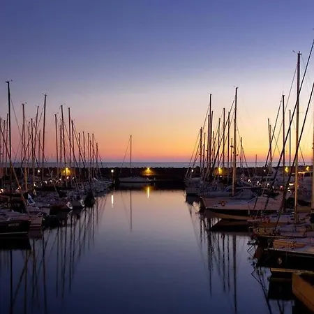 Da Emanuele-history And Sea At Your Fingertips Apartman